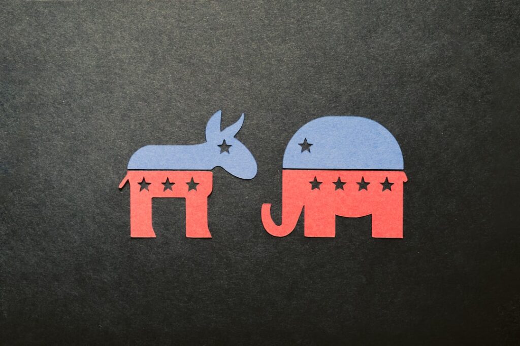 Photo financing political parties