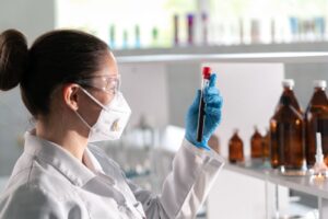 Ce arată, de fapt, profilul lipidic și analizele hormonale din buletinul de analize de la Clinica Sante